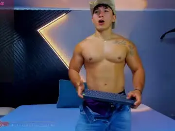 Chaturbate Watch Live Sex Cams of horny_nick18