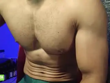 Chaturbate Live Sex Cam of insanestud_miles2