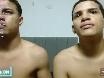 Chaturbate Live Sex Cam of jose_and_daniel