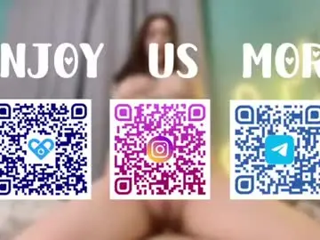 Chaturbate Live Sex Cam of laurenceandviolette