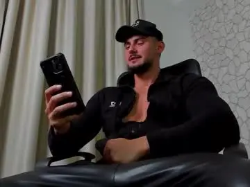 Chaturbate Free Live Porn of clintmasterss