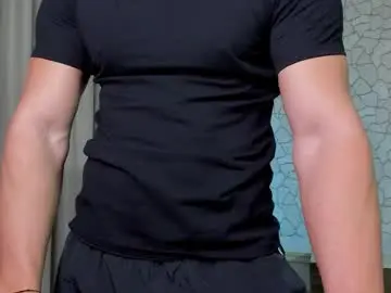 Chaturbate Live Sex Cam of clintmasterss