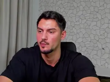 Chaturbate Live Sex of clintmasterss