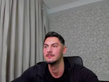 Chaturbate Nude Webcam of clintmasterss