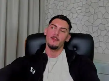 Chaturbate Watch Live Sex Cams of clintmasterss