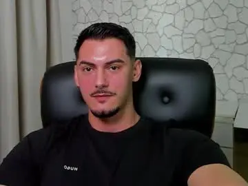 Chaturbate Sex Chat of clintmasterss