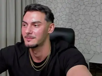 Chaturbate Live Porn of clintmasterss