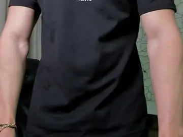 Chaturbate Free Live Porn of clintmasterss