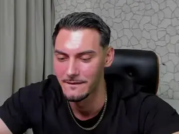 Chaturbate Live Porn of clintmasterss