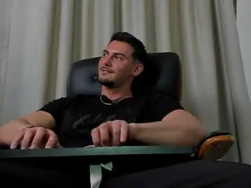 Chaturbate Nude Webcam of clintmasterss