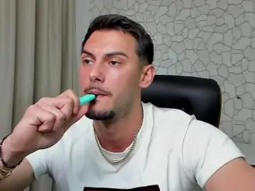 Chaturbate Sex Chat of clintmasterss