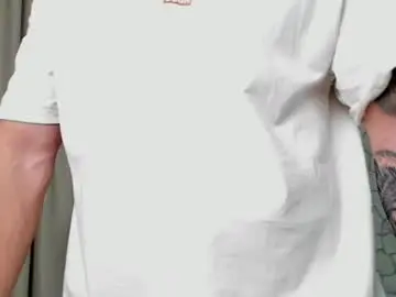 Chaturbate Nude Webcam of clintmasterss