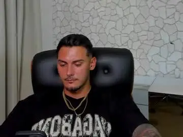 Chaturbate Live Sex of clintmasterss