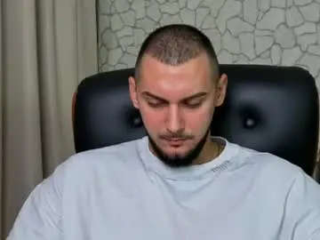 Chaturbate Live Sex Cam of clintmasterss