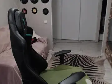 Chaturbate Live Porn of teddy_mode