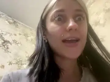 Chaturbate Best live sex cam show of viktoria9898