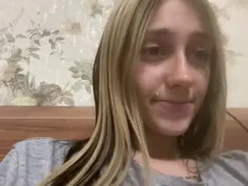 Chaturbate Nude Webcam of viktoria9898