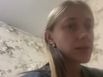 Chaturbate Nude Webcam of viktoria9898