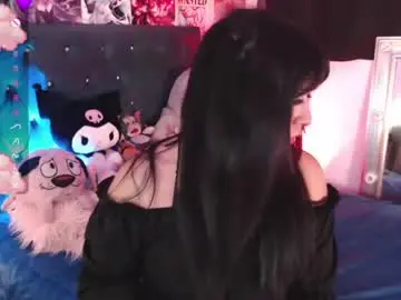 Chaturbate Live Sex Cam of suki_lane