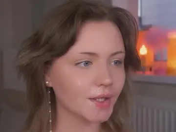 Chaturbate Free Live Porn of beatris_mils