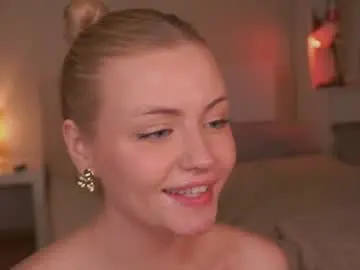 Chaturbate Live Porn of beatris_mils