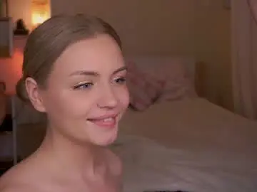 Chaturbate Watch Live Sex Cams of beatris_mils