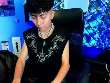 Chaturbate Live Sex Cam of im_mathias