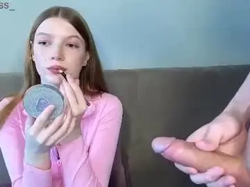 Chaturbate Live Sex Cam of lovirss
