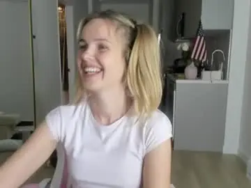 Chaturbate Watch Live Sex Cams of yesonee