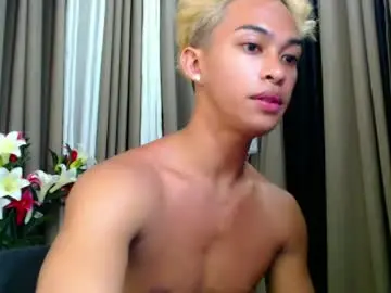 Chaturbate Nude Webcam of hunk_edward