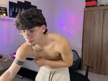 Chaturbate Adult Webcams of kisan_smith