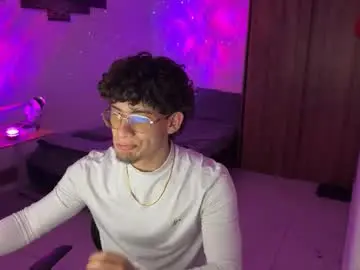 Chaturbate Private Sex Chat of kisan_smith