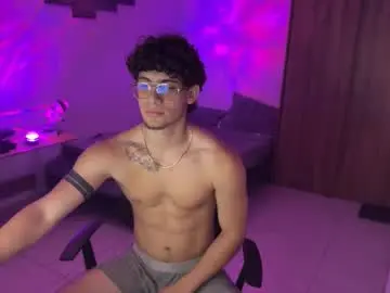 Chaturbate Best Webcam of kisan_smith