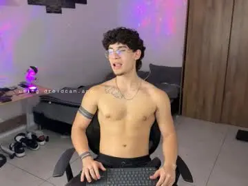 Chaturbate Live Sex of kisan_smith