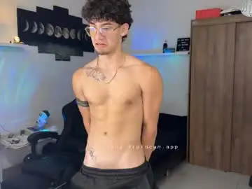 Chaturbate Free Porn Cam of kisan_smith