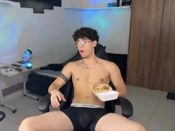 Chaturbate Private Sex Chat of kisan_smith