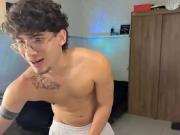 Chaturbate Sex Chat of kisan_smith