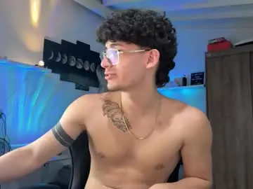 Chaturbate Sex Cam of kisan_smith