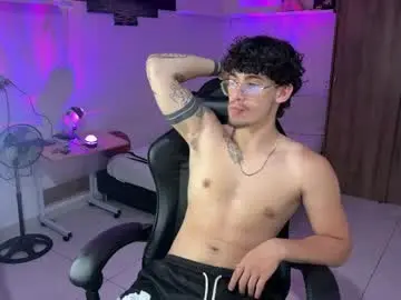Chaturbate Live Porn of kisan_smith