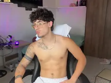 Chaturbate Nude Webcam of kisan_smith