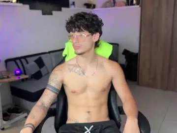 Chaturbate Live Sex of kisan_smith