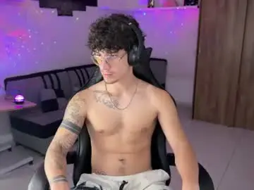 Chaturbate Free Porn Cam of kisan_smith