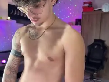 Chaturbate Nude Webcam of kisan_smith
