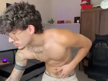 Chaturbate Sex Cam of kisan_smith