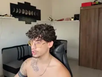 Chaturbate Private Sex Chat of kisan_smith