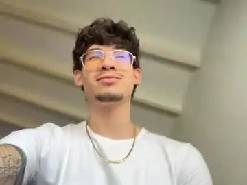 Chaturbate Sex Cam of kisan_smith