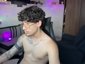 Chaturbate Best live sex cam show of kisan_smith