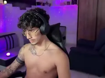 Chaturbate Free Porn Cam of kisan_smith