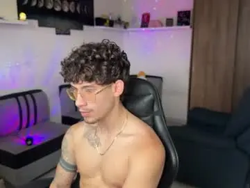 Chaturbate Free Porn Cam of kisan_smith