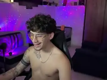 Chaturbate Live Sex of kisan_smith
